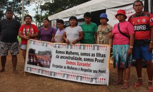 Delegação Xavante no ATL, composta majoritariamente por mulheres(Acervo ISPN/Raisa Pina)