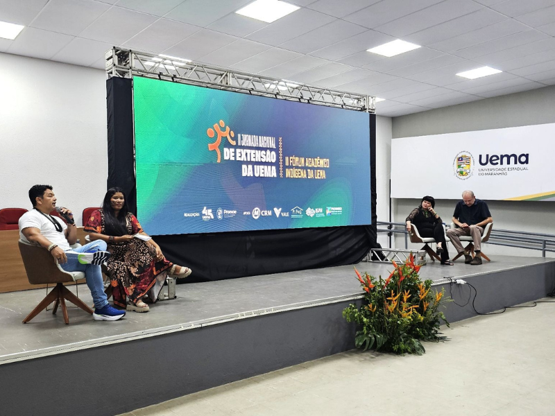Palestra do antropólogo Francisco Apurinã com mediação de Brenda Guajajara Viana.Foto: Cristiane Moraes/Acervo ISPN