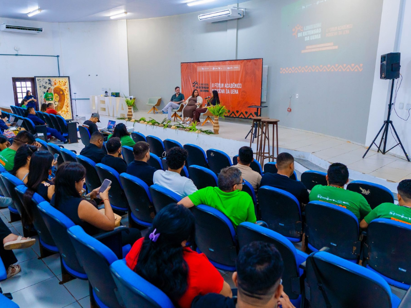 Mesa com a participação do coordenador do Programa Povos Indígenas ISPN, João Guilherme Nunes Cruz. Foto: Acervo UEMA