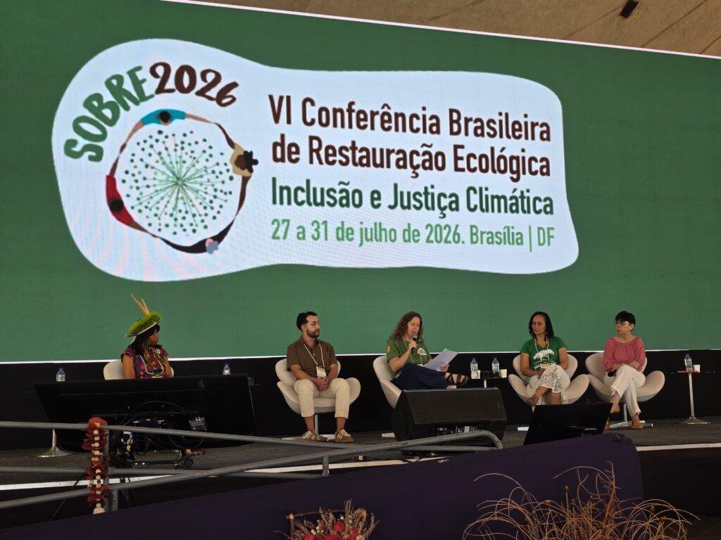Plenária "Restauração e Crise climática: Mitigação, Adaptação e Justiça" na SOBRE 2026. Foto: Amanda Vieira/Acervo ISPN